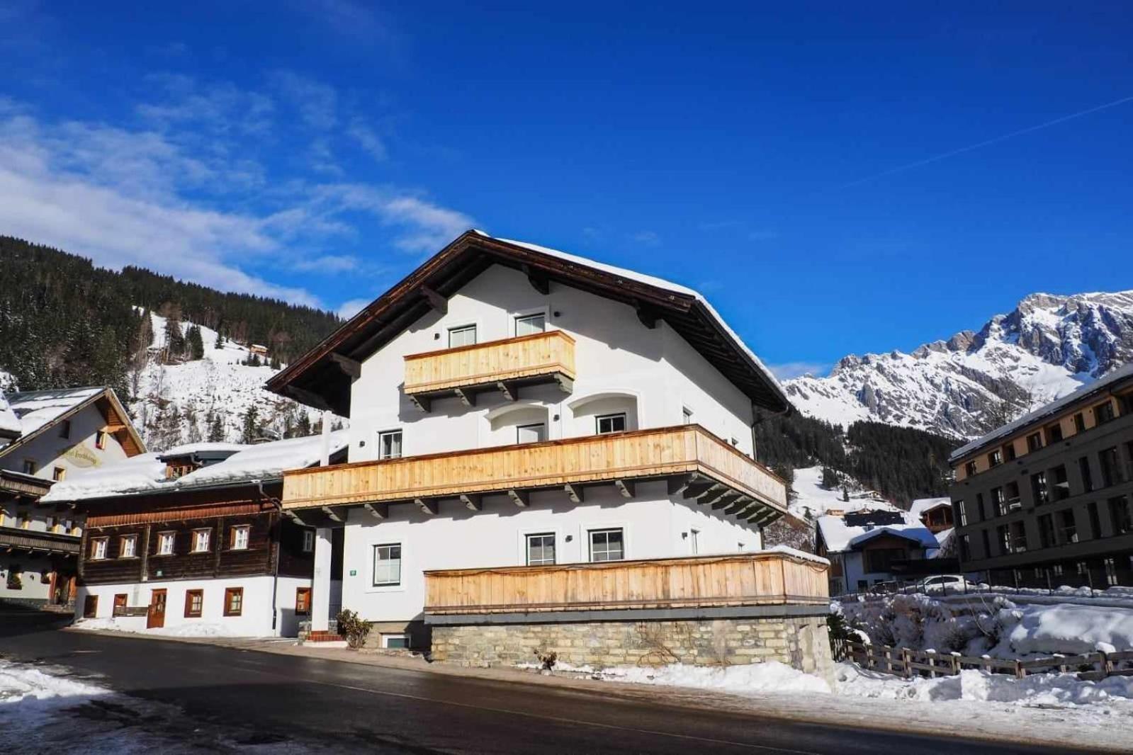Leni'S Mountain Appartements Dienten am Hochkönig Exterior foto