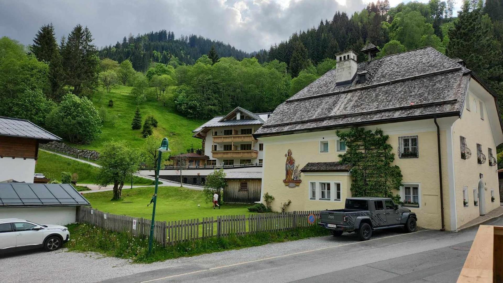 Leni'S Mountain Appartements Dienten am Hochkönig Exterior foto